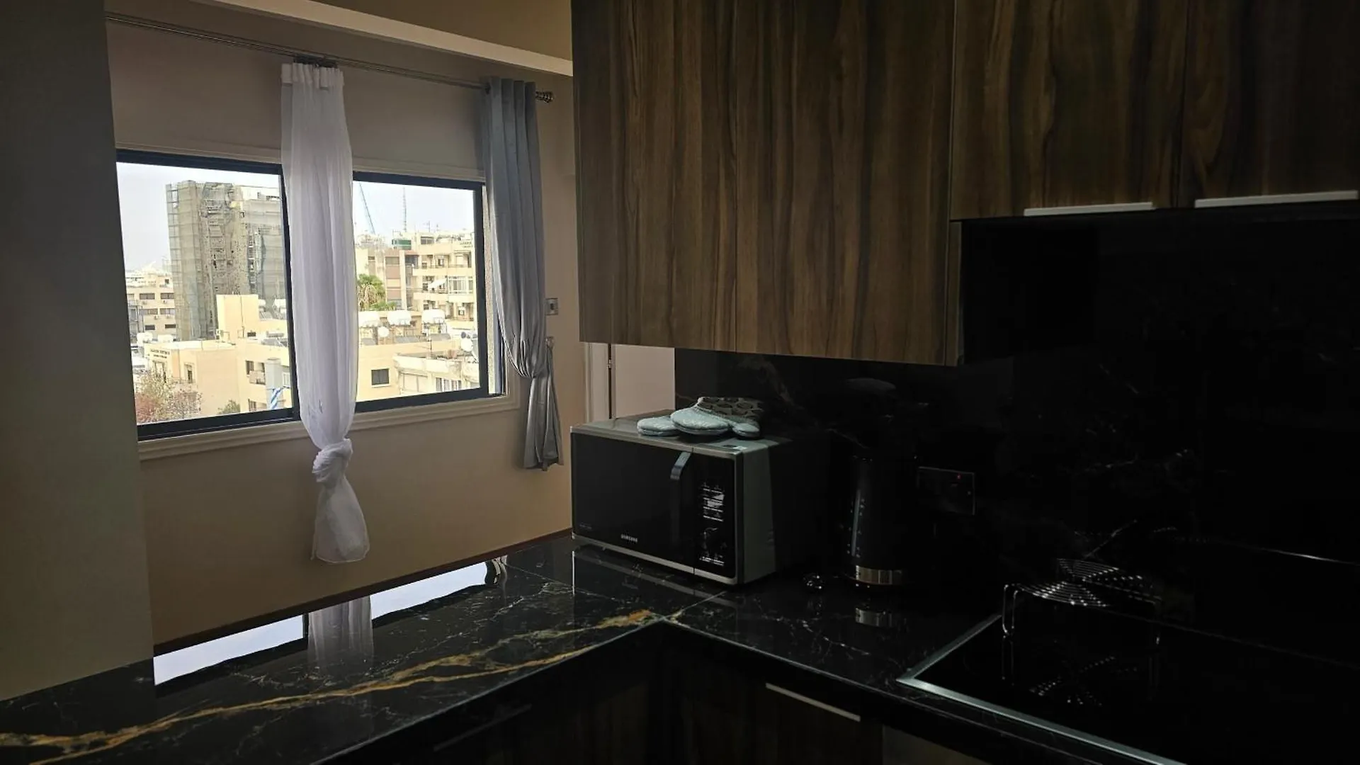 Stay Van Gogh Apartment Larnaca Cipru
