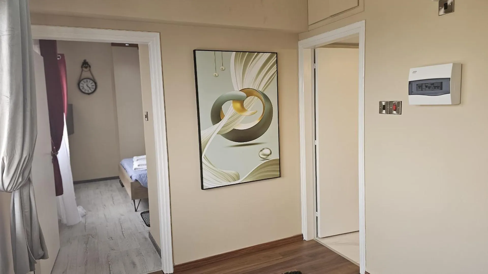 Stay Van Gogh Apartment Larnaca